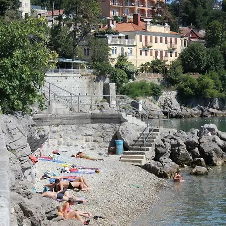 Apartman Maya Opatija Exterior photo